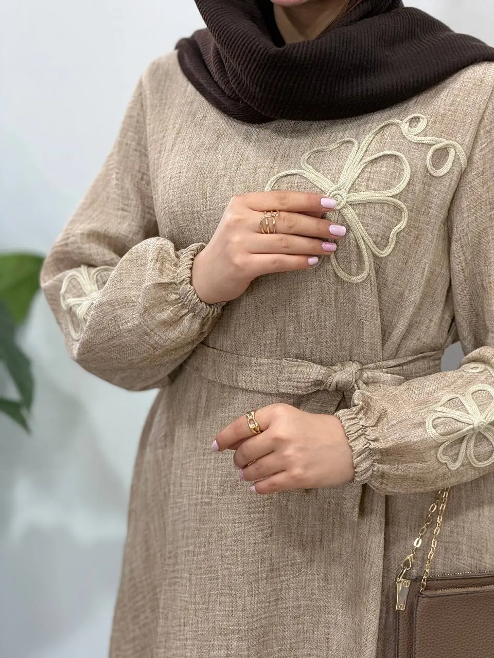 پیراهن مانتویی گلدوزی آیسو فرناز(پیش فروش)